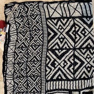 Johnny Was cashmere blend scarf 49x66